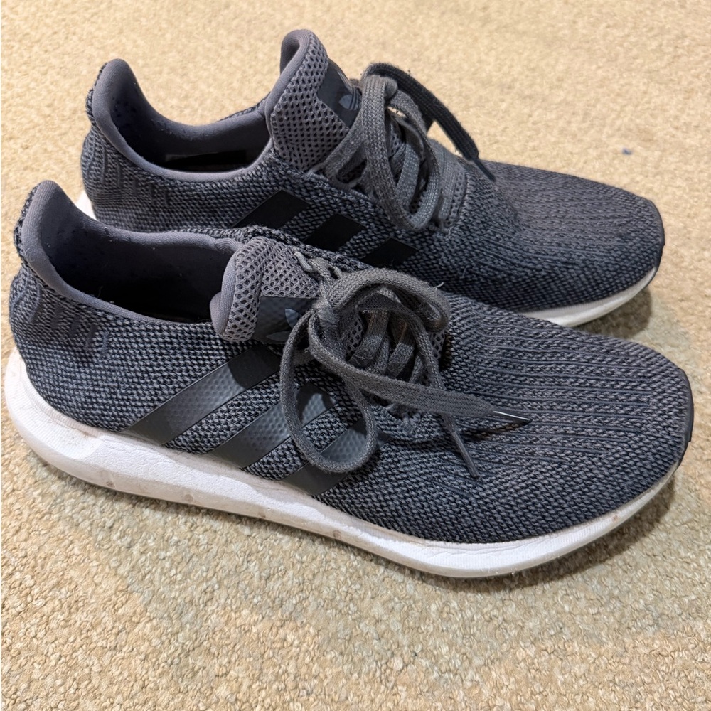 adidas Slip-on Sneakers - 10
